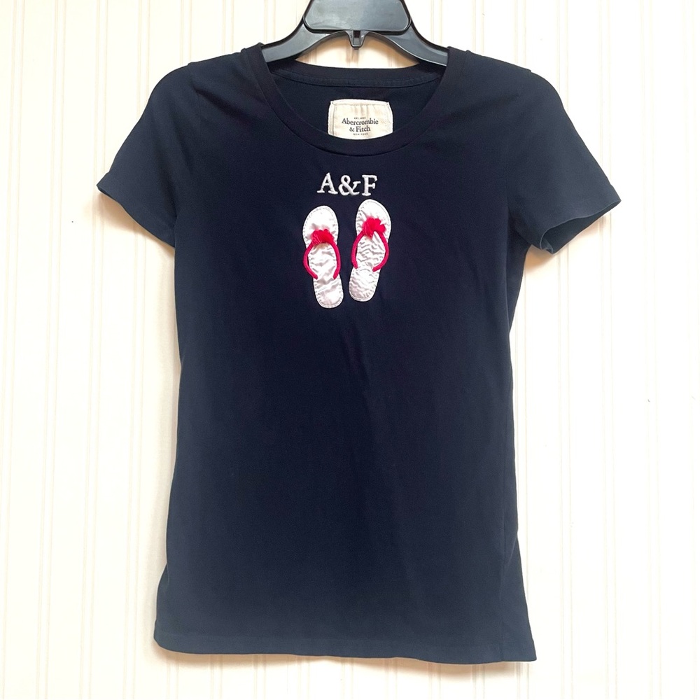 Y2K Abercrombie & Fitch Short Sleeve Navy T-Shirt Vintage Women’s Size Medium